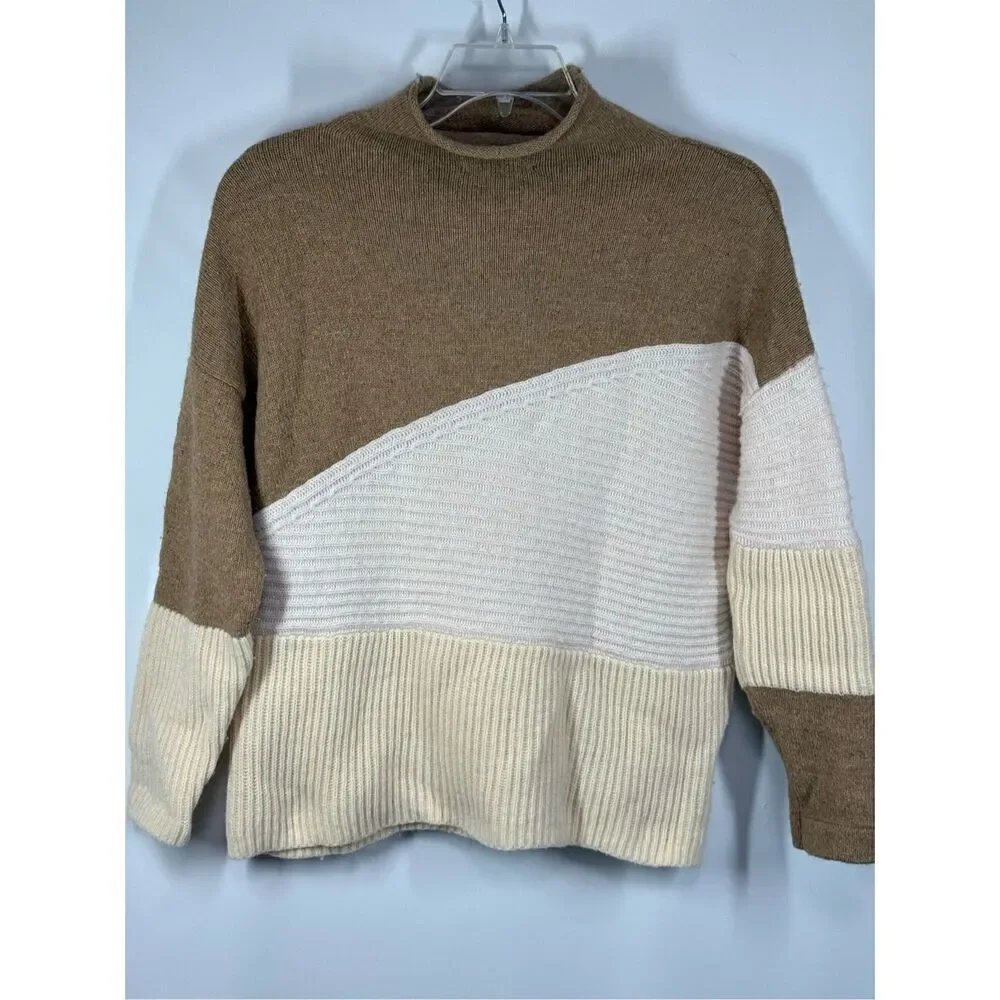 B14 - French connection wool blend color block sweater size Small